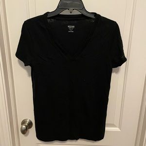 black v neck size medium
